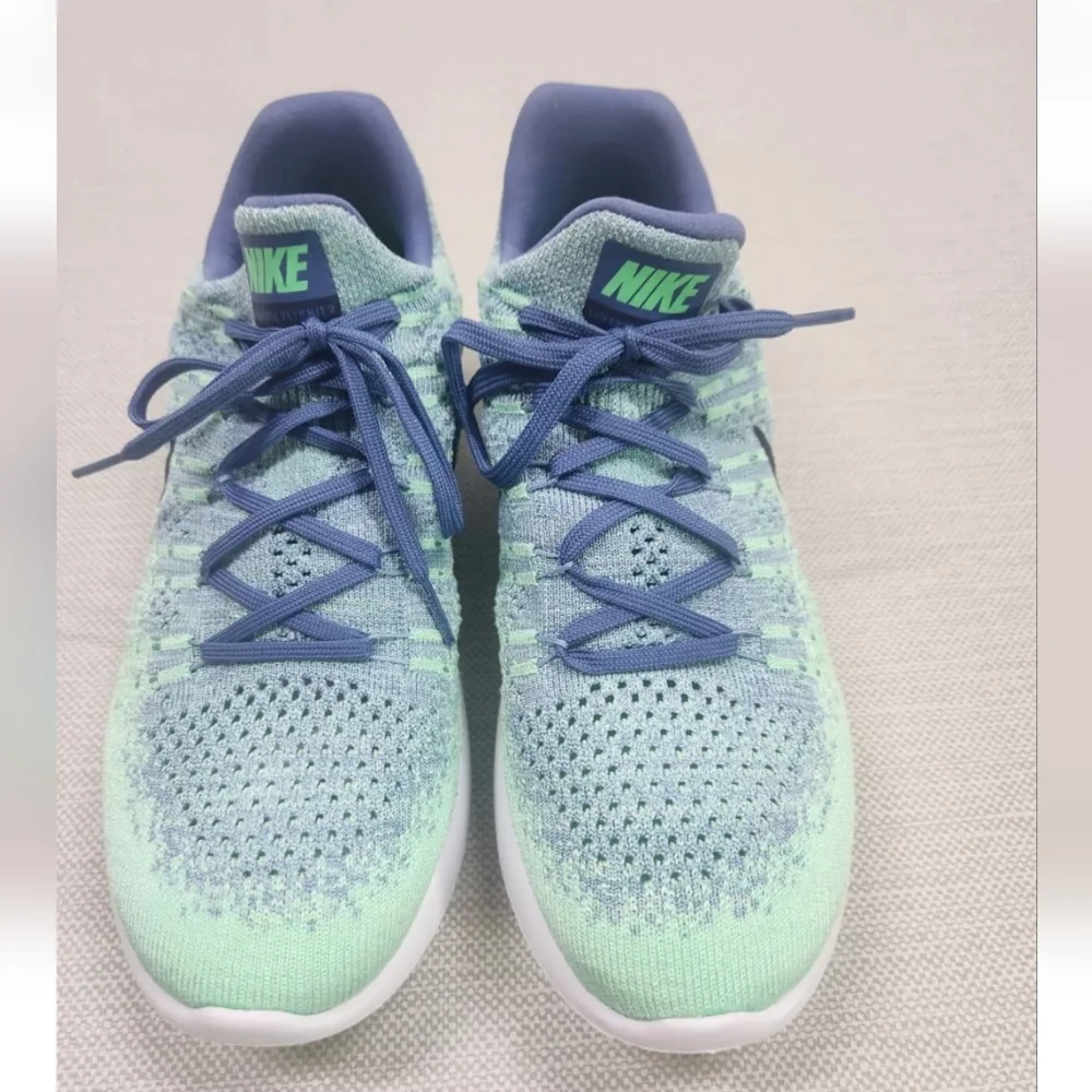 Nike Lunarepic Flyknit 2 Size 9.5 Running Shoes Sneaker 863780-403 Green Multi